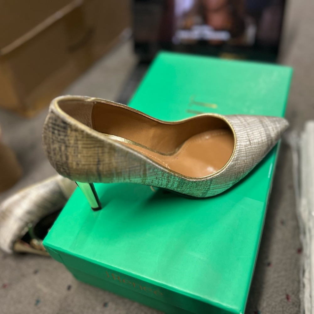 J.Reneé heel - Picture 9 of 10